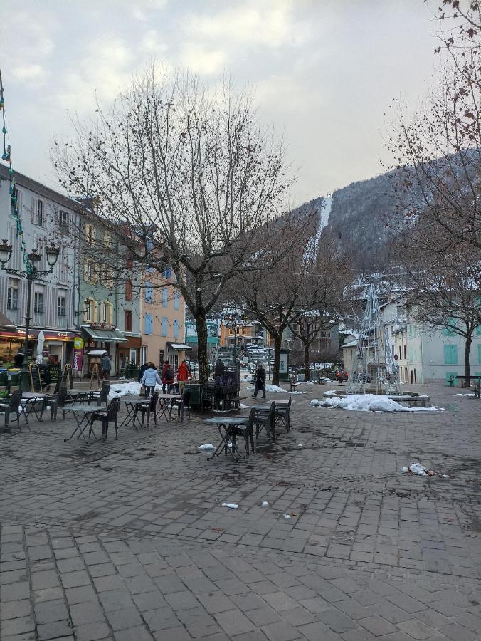 Studio Beau Rivage Ax Les Thermes Apartment Ax-les-Thermes Luaran gambar